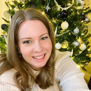 Meet your Posher, Dana